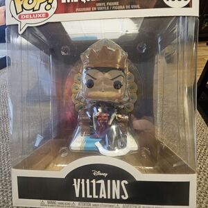 Funko Pop! Deluxe Figure - Yellow and Gray